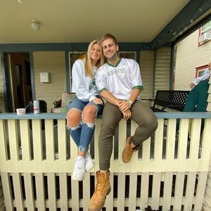 Meet your Posher, Troy